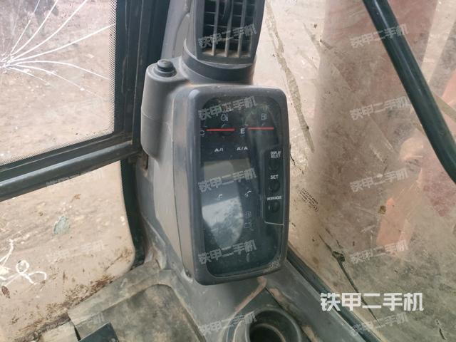 顯示屏?(駕駛室部分) 顯示屏?(駕駛室部分)