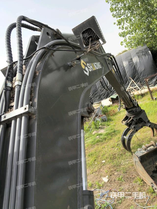 大臂根部 斜(工作和回转装置) 大臂根部 斜(工作和回转装置)