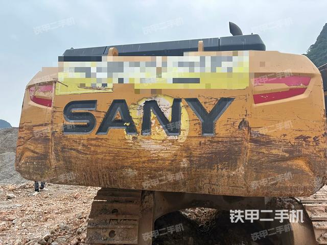 右后45(整機(jī)外觀) 右后45(整機(jī)外觀)