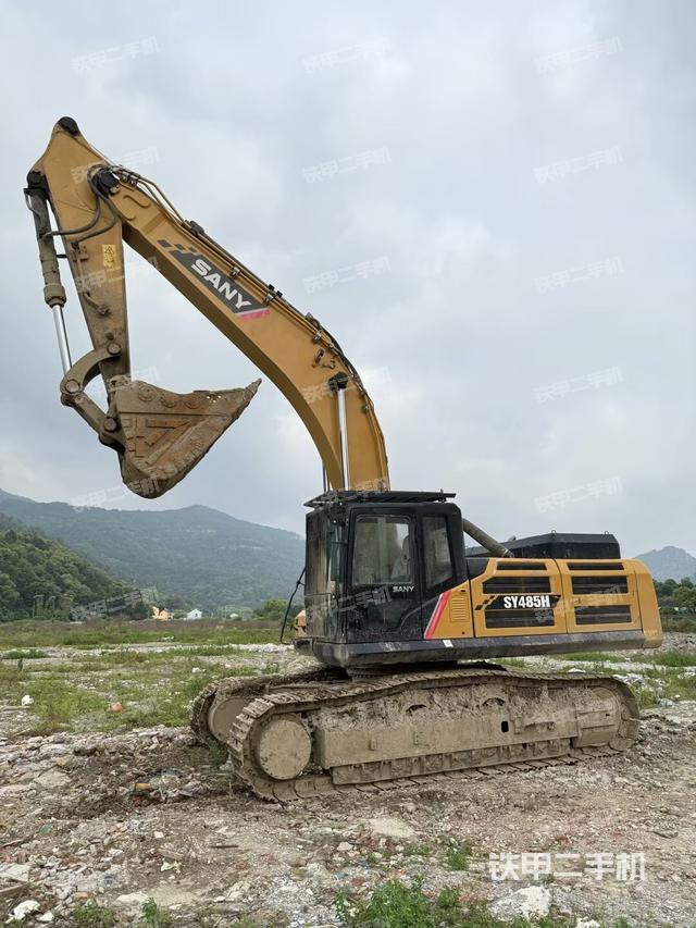 三一重工SY485H挖掘機(jī)