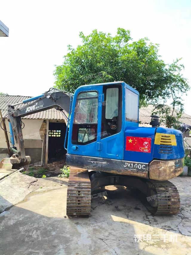 恒天九五JV85C挖掘機(jī)