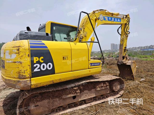 右后45(整機(jī)外觀) 右后45(整機(jī)外觀)