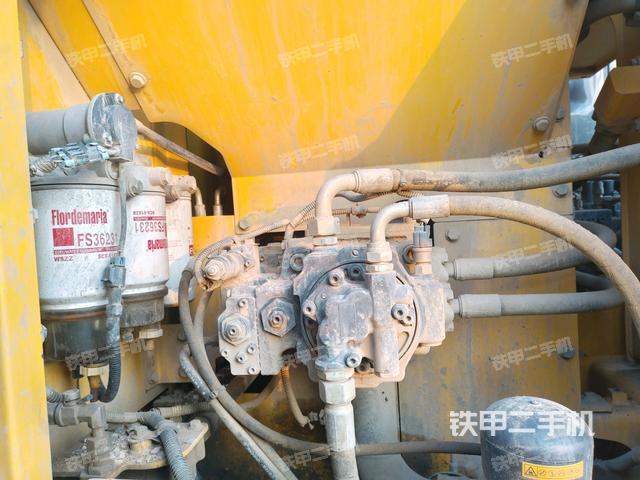 液压泵室(大件舱室) 液压泵室(大件舱室)