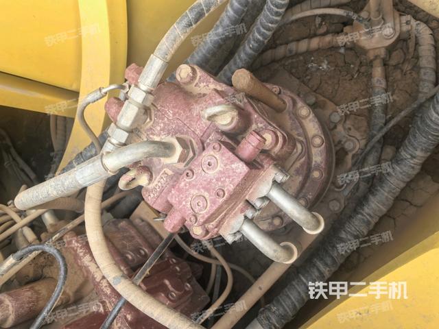 駕駛室頂部俯視(上車部件) 駕駛室頂部俯視(上車部件)