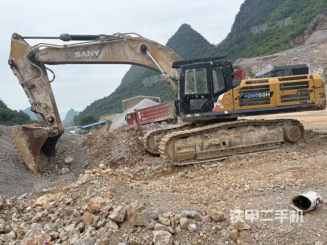 三一重工SY485H挖掘機