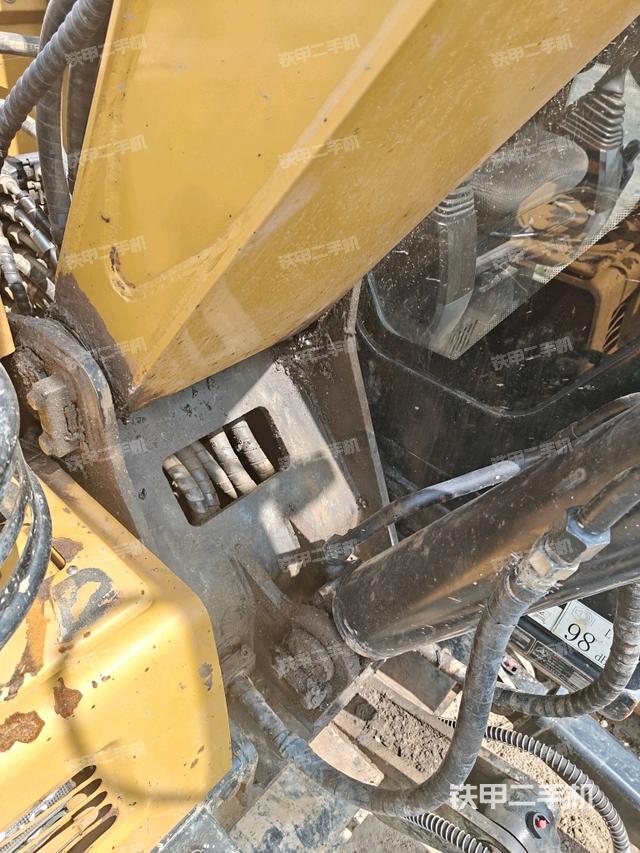 大臂根部 斜(工作和回转装置) 大臂根部 斜(工作和回转装置)