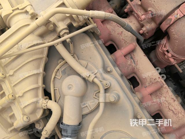 氣門室蓋螺絲特寫(上車部件) 氣門室蓋螺絲特寫(上車部件)