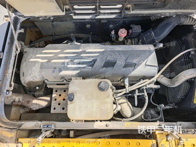 發(fā)動(dòng)機(jī)整體俯視（整機(jī)外觀）