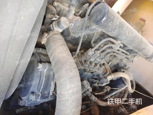 風(fēng)扇及皮帶（壓路機(jī)發(fā)動(dòng)機(jī)艙）