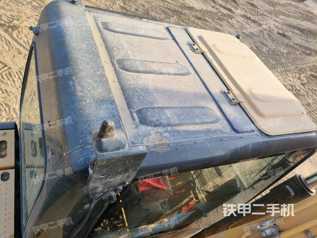 駕駛室頂部俯視(上車部件) 駕駛室頂部俯視(上車部件)