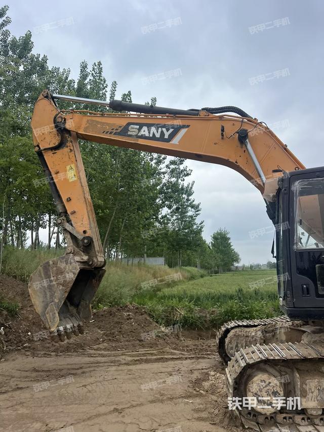 右前45(整机外观) 右前45(整机外观)