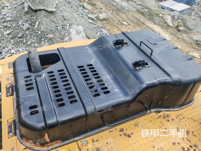 頂棚整體(駕駛室部分) 頂棚整體(駕駛室部分)
