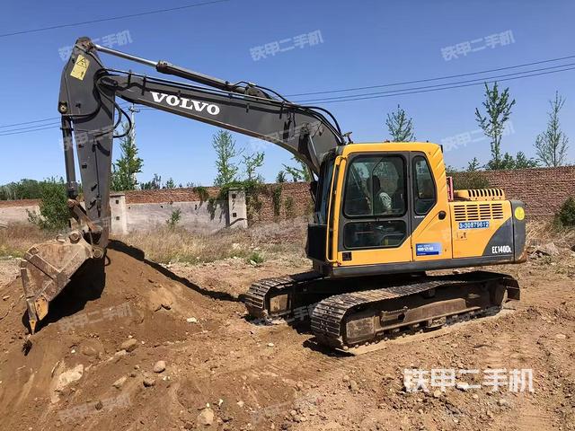 沃爾沃EC140DL挖掘機