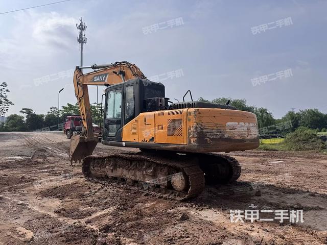 左后45(整機外觀) 左后45(整機外觀)