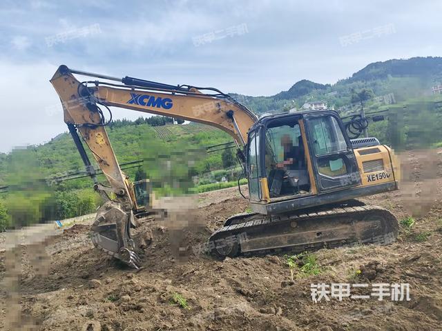 徐工XE135D挖掘機(jī)