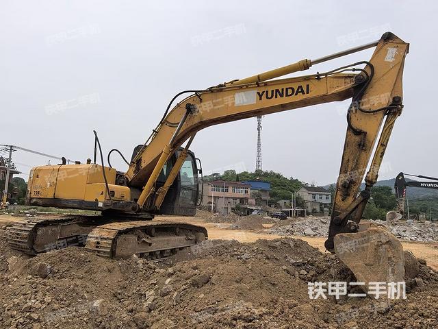 右前45(整機(jī)外觀) 右前45(整機(jī)外觀)