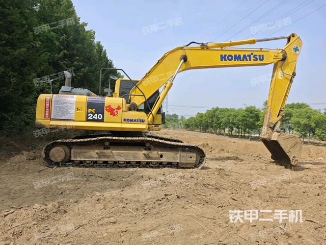 整机右后45°(整机外观) 整机右后45°(整机外观)