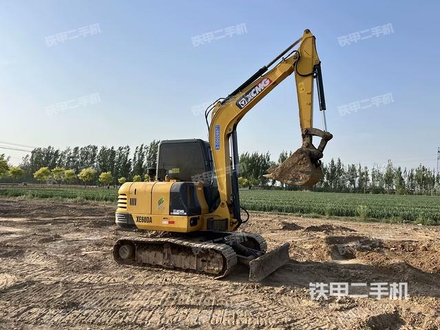 整機(jī)右后45°(整機(jī)外觀) 整機(jī)右后45°(整機(jī)外觀)