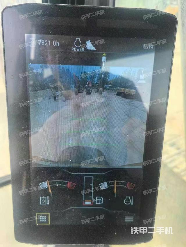 驾驶室整体（整机外观）