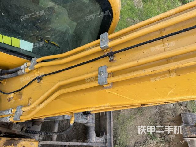大臂根部?斜(工作和回轉(zhuǎn)裝置) 大臂根部?斜(工作和回轉(zhuǎn)裝置)