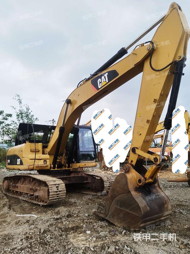 右前45(整機(jī)外觀) 右前45(整機(jī)外觀)