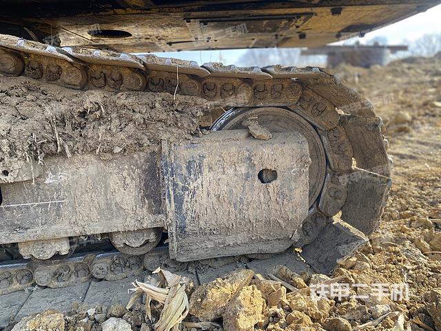 单侧履带整体（整机外观）