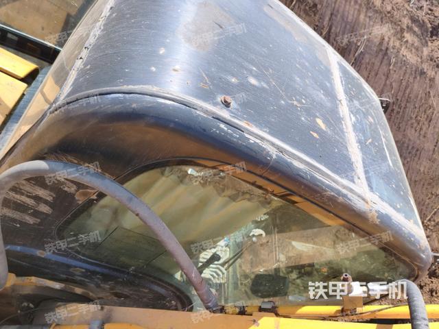 駕駛室頂部（整機(jī)外觀）