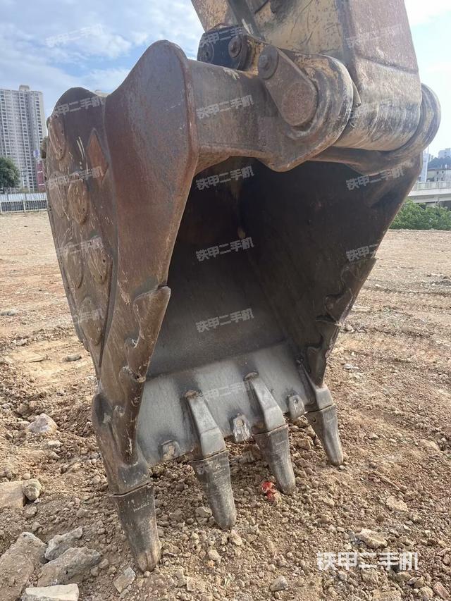 大臂整體?右側(cè)（工作和回轉(zhuǎn)裝置）