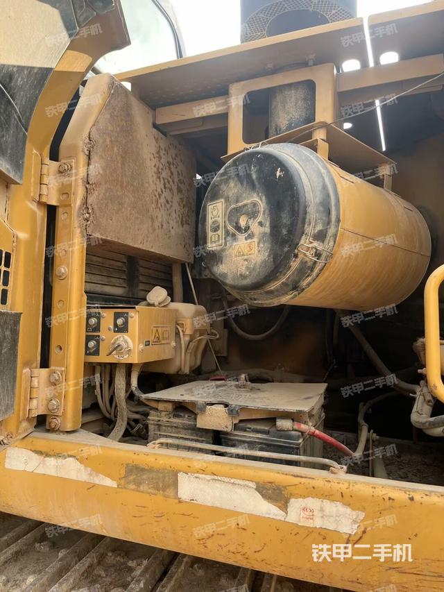 液壓泵室（大件艙室）