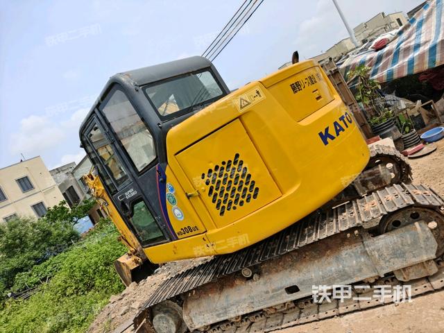 左后45(整機(jī)外觀) 左后45(整機(jī)外觀)