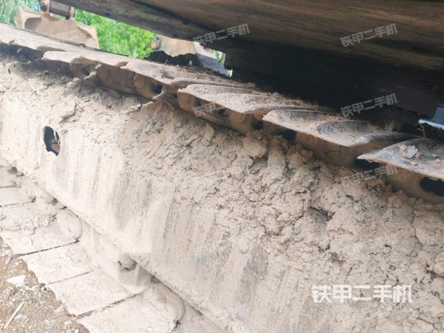 右侧行走马达盖板（行走机构）