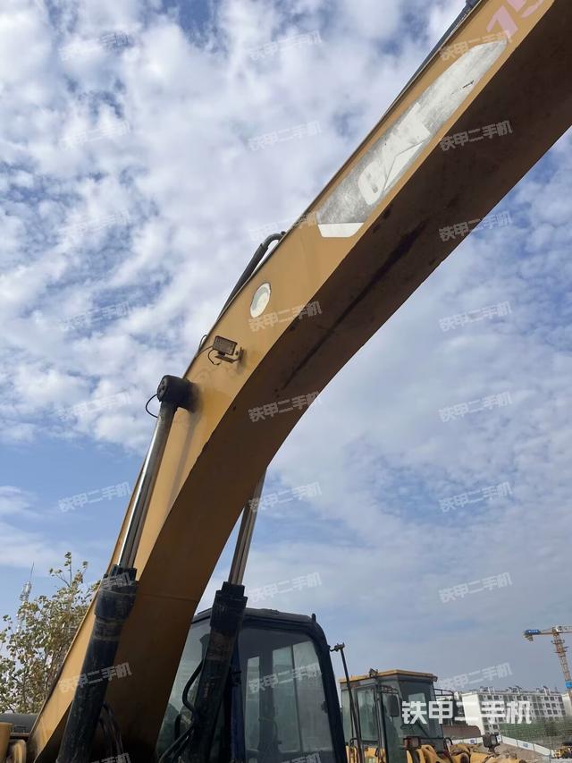 大臂根部?斜視（工作和回轉(zhuǎn)裝置）