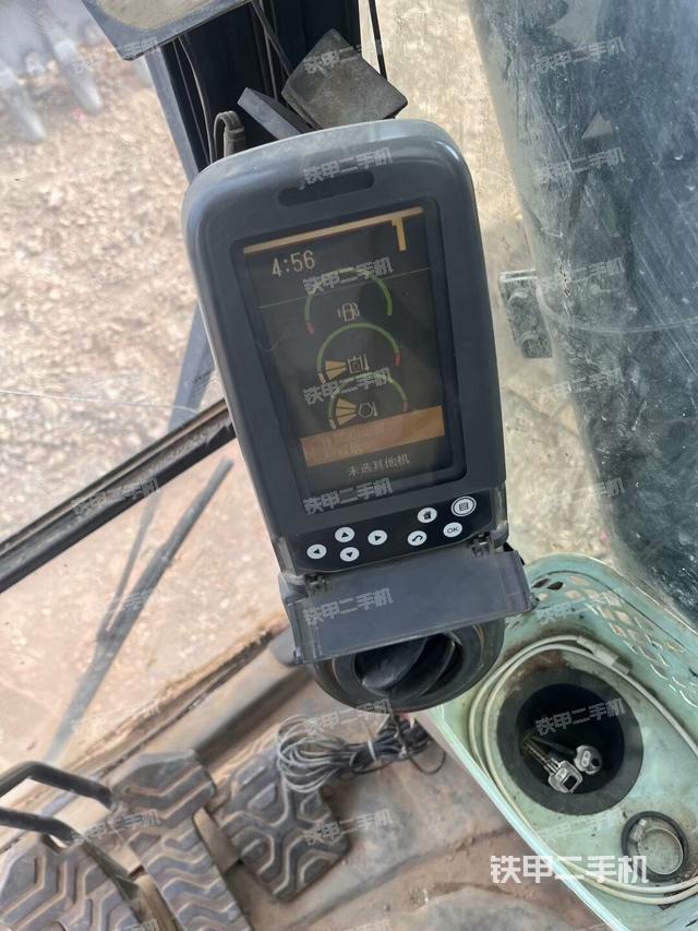 座椅后部（駕駛室部分）