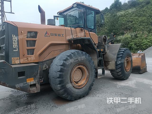 整機右后45°（整機外觀及大件）