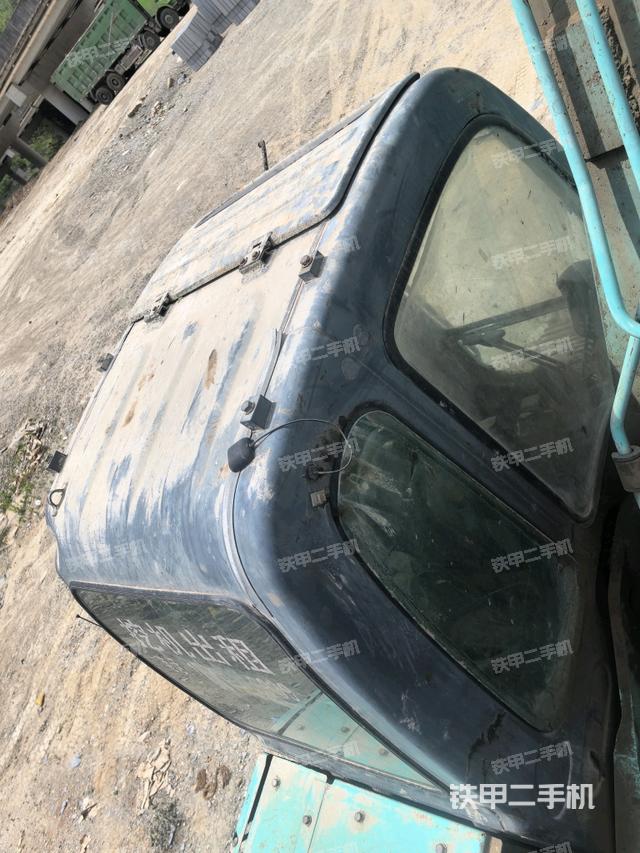駕駛室頂部俯視(上車部件) 駕駛室頂部俯視(上車部件)