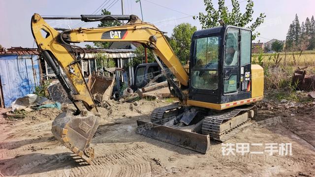 卡特彼勒CAT?305.5?迷你型液壓挖掘機(jī)