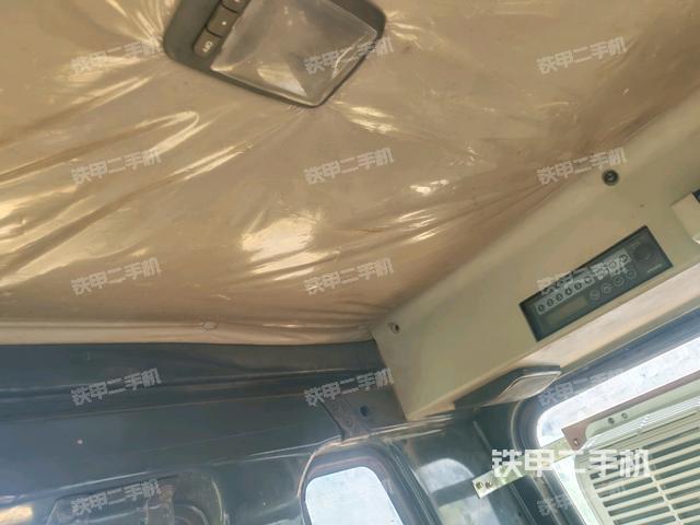 顶棚整体（驾驶室部分）