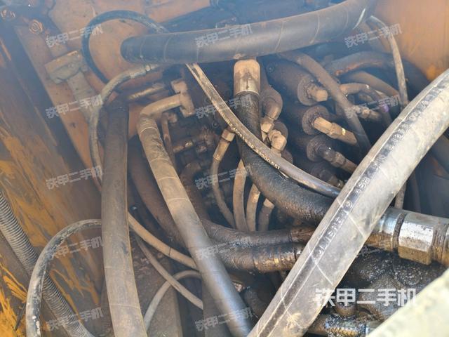 杰西博JS200SC挖掘机的设备实拍-第13张实拍照片