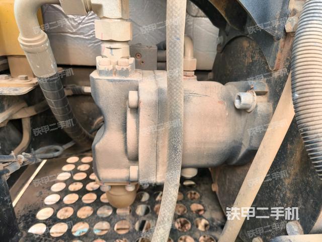 液壓泵室（大件艙室）