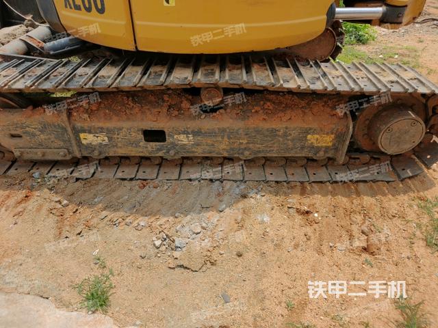 左側(cè)履帶整體?(行走機構(gòu)) 左側(cè)履帶整體?(行走機構(gòu))