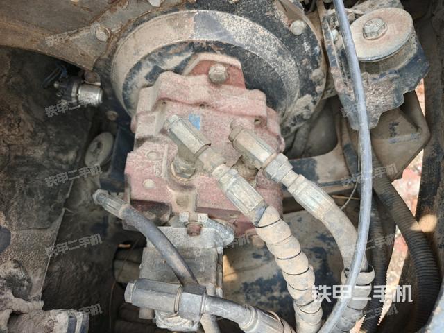 液壓泵室(大件艙室) 液壓泵室(大件艙室)