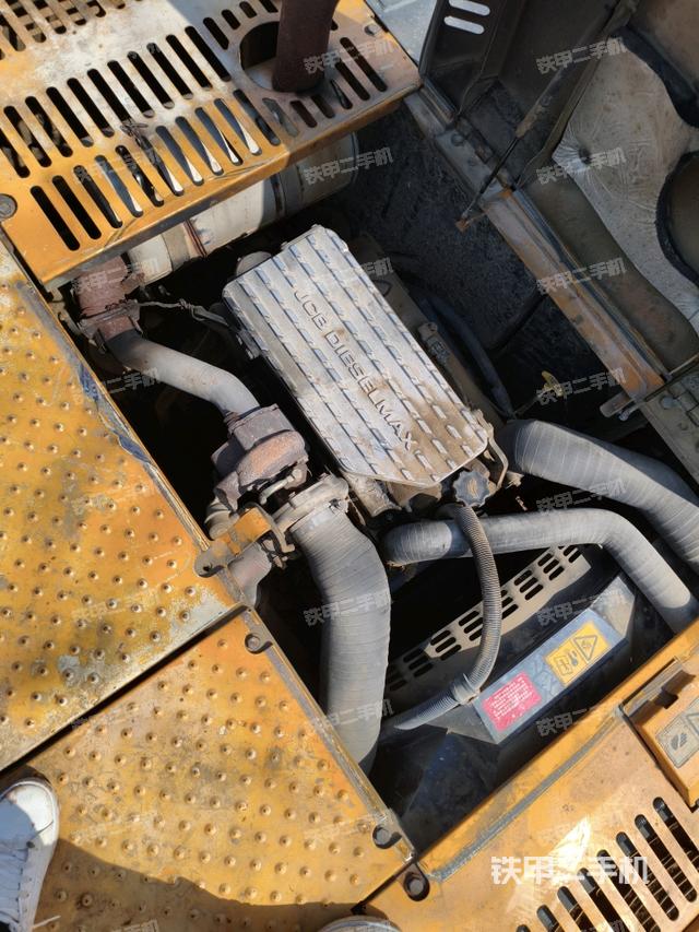 發(fā)動機(jī)整體俯視（整機(jī)外觀）