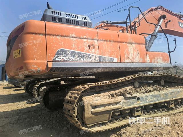 整機右后45°（整機外觀）