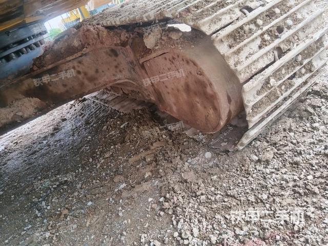 右側(cè)行走馬達(dá)蓋板(行走機(jī)構(gòu)) 右側(cè)行走馬達(dá)蓋板(行走機(jī)構(gòu))