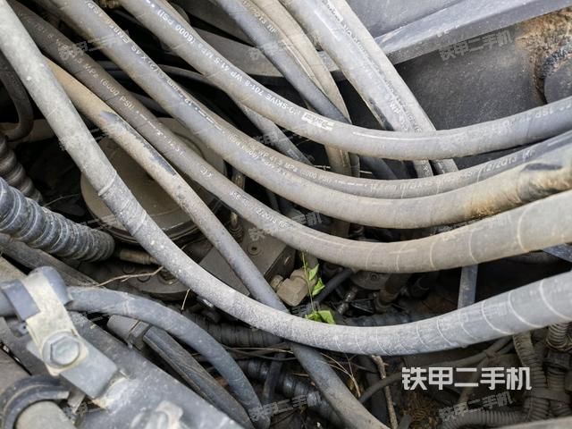 回轉(zhuǎn)馬達(dá)（上車部件）