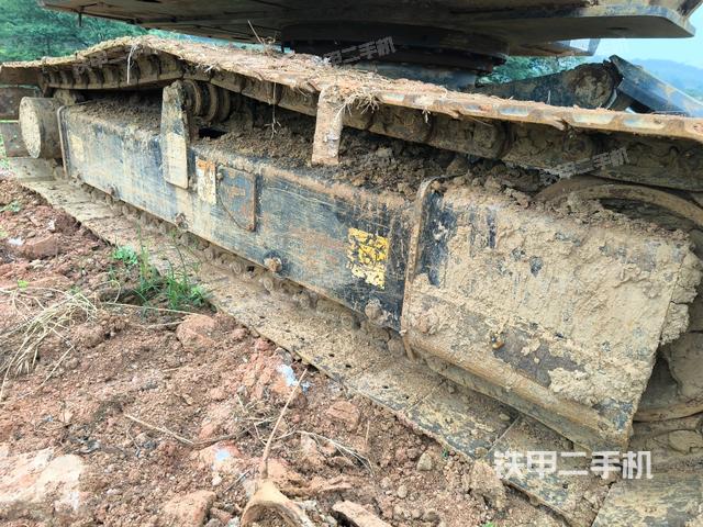 左側(cè)履帶整體?（行走機構(gòu)）