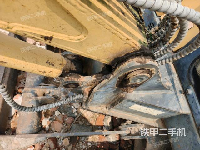 大臂根部?斜(工作和回轉(zhuǎn)裝置) 大臂根部?斜(工作和回轉(zhuǎn)裝置)