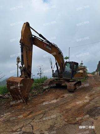 徐工XE270DK挖掘机实拍图片
