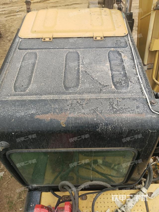 驾驶室顶部俯视（上车部件）