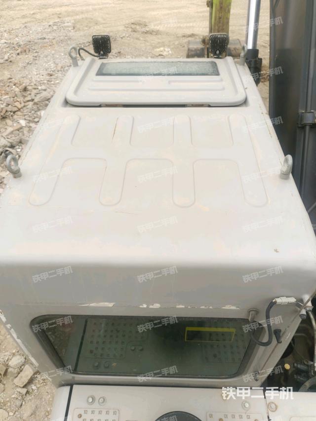 驾驶室顶部俯视（上车部件）